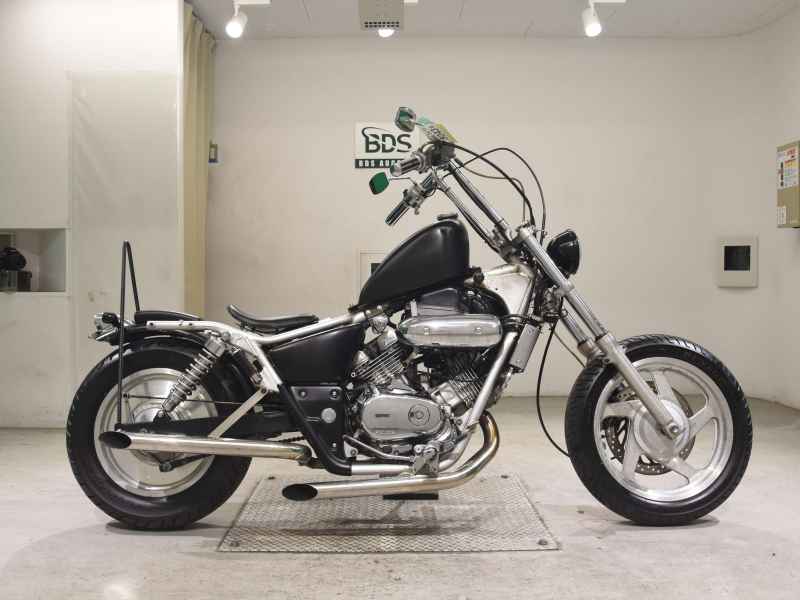 Honda Magna 250