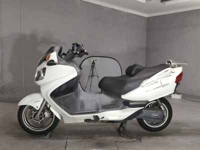 Suzuki Skywave 650LX