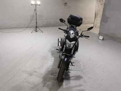 Suzuki GSR250