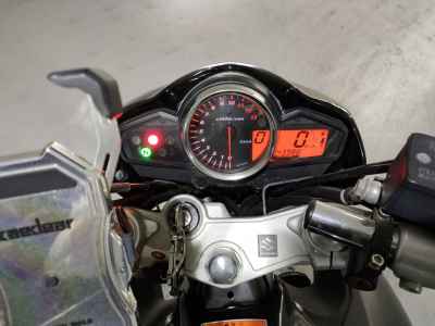 Suzuki GSR250