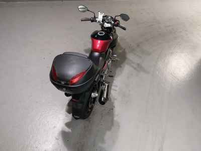 Suzuki GSR250