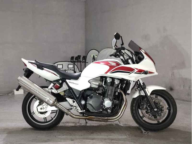 Honda CB1300 Super Boldor 2011