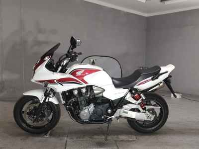 Honda CB1300 Super Boldor 2011