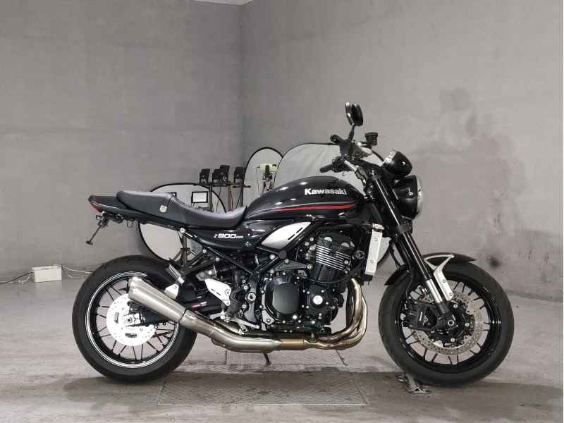 Kawasaki Z900RS 2023
