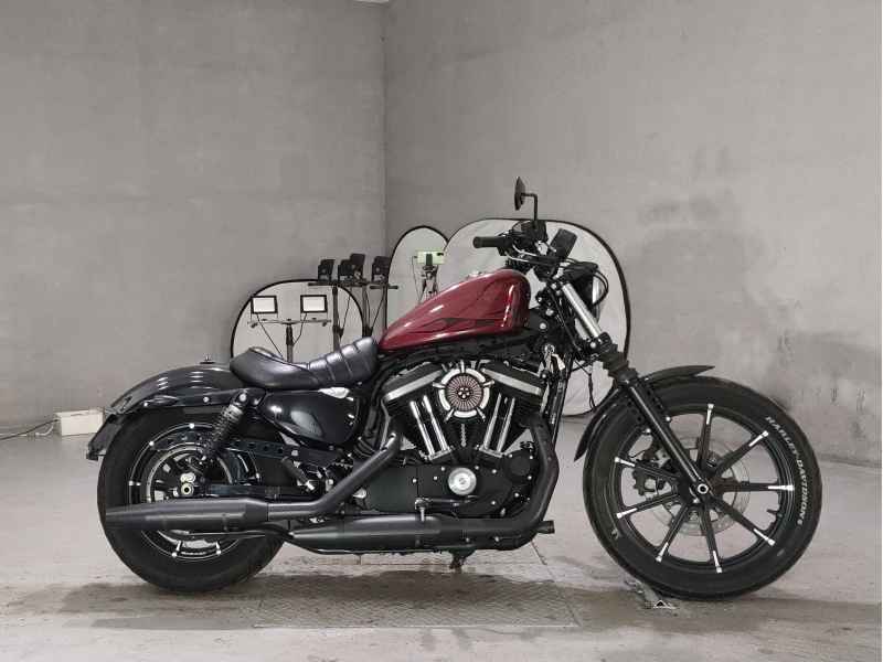 Harley-Davidson Sportster Iron XL883N 2017