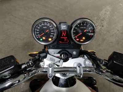 Honda CB1300SF 2025