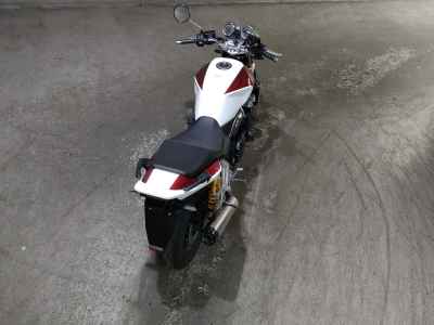 Honda CB1300SF 2025