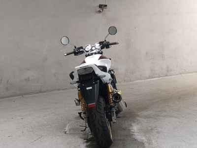 Honda CB1300SF 2023