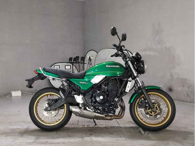 Kawasaki Z650RS 2023