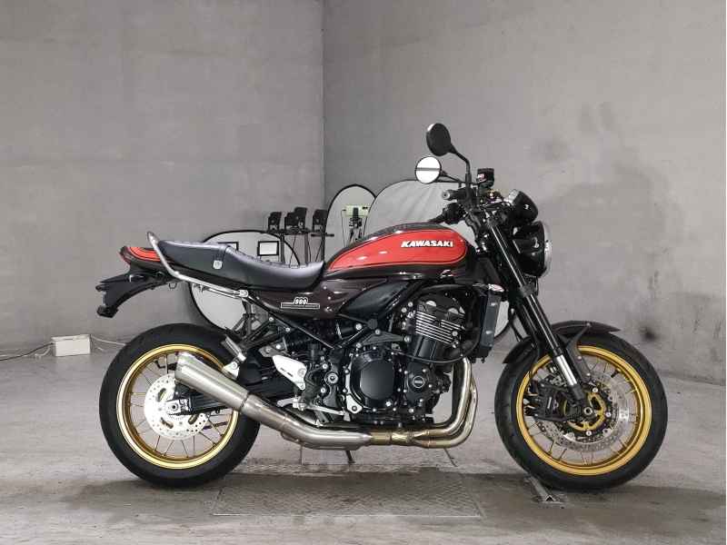 Kawasaki Z900RS 2022