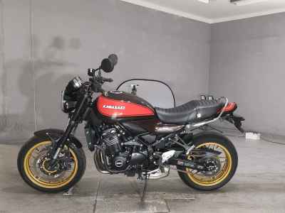 Kawasaki Z900RS 2022