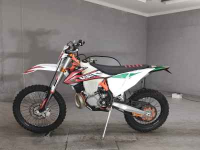 KTM 300 EXC Six Days