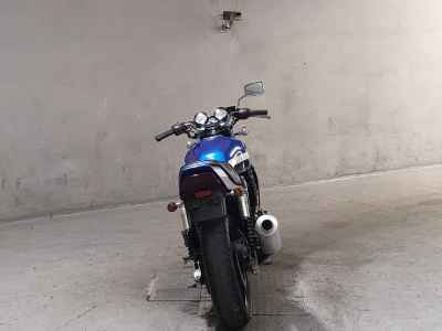 Kawasaki ZRX400