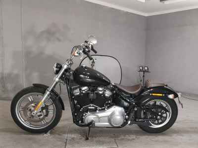 Harley-Davidson FXST 2022