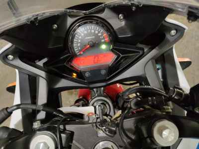 Honda CBR250R