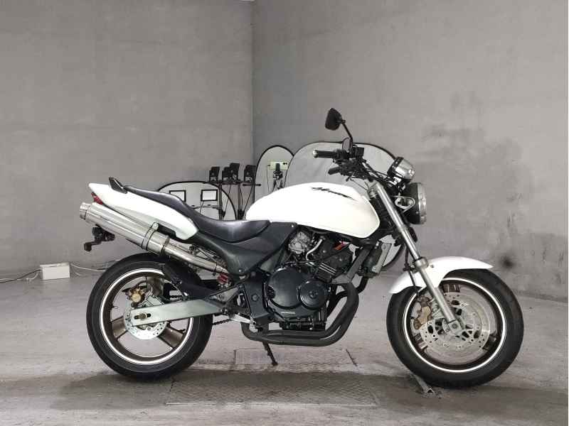 Honda CB250F