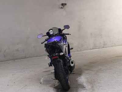Yamaha YZFR25
