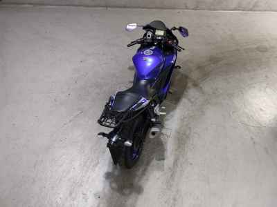 Yamaha YZFR25
