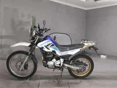 Yamaha CERO 250
