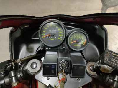 Kawasaki GPZ400 2026