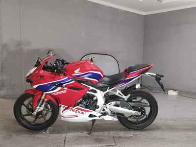 Honda CBR250RR