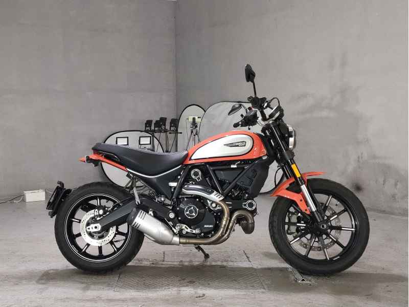 Ducati Scrambler Icon 2021
