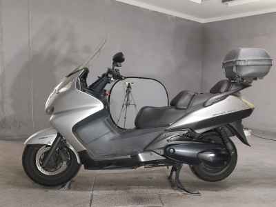 Honda Silver Wing 600