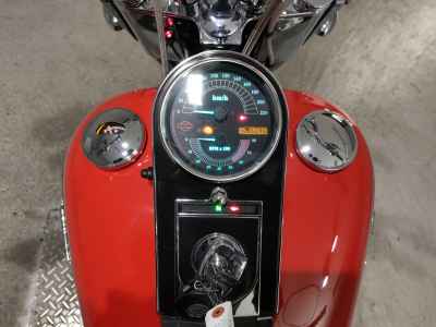 Harley-Davidson Deluxe FLSTN1580 2010