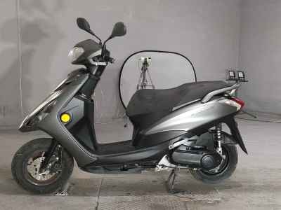 Yamaha Axis Z 2022