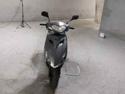 Yamaha Axis Z 2022