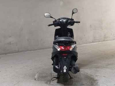 Yamaha Axis Z 2022