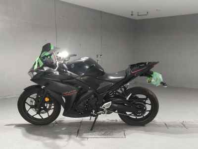 Yamaha YZFR25