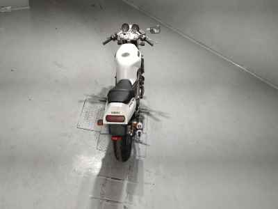 Yamaha YZF-R1