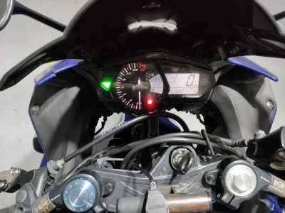 Yamaha YZFR25
