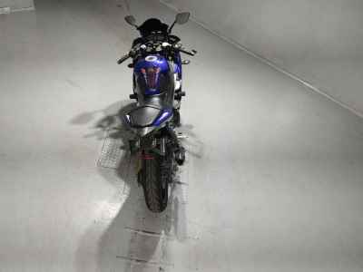 Yamaha YZFR25