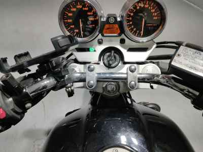 Yamaha XJR400