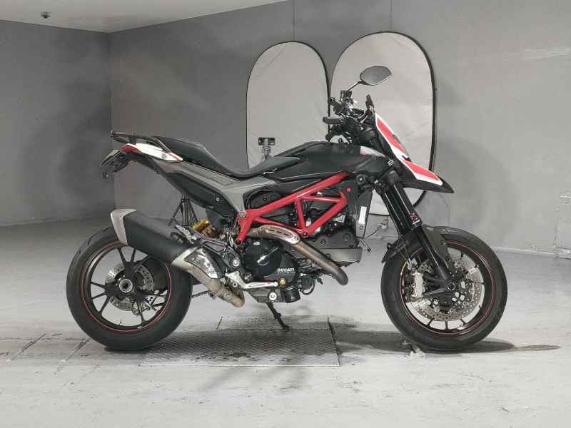 Ducati Hypermotard 821SP