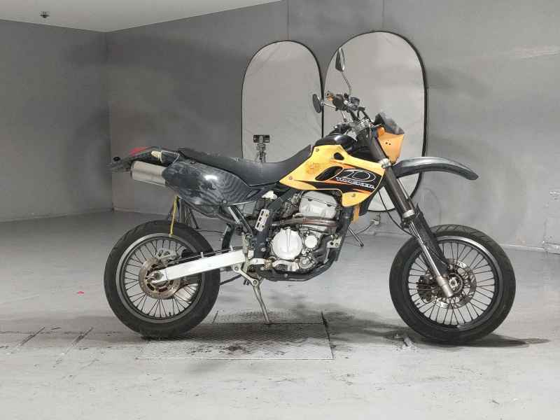 Kawasaki D-Tracker 250 X
