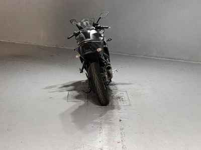 Yamaha YZFR25