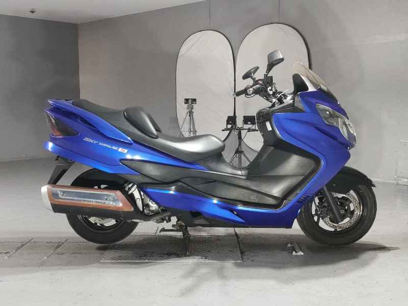 Suzuki Skywave 250S