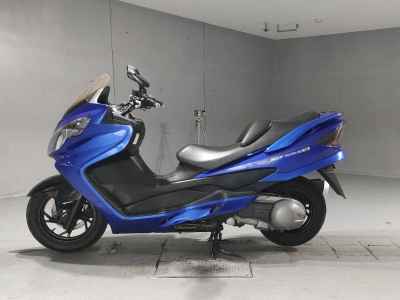 Suzuki Skywave 250S