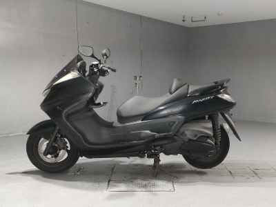 Yamaha Majesty 250