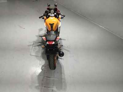 Honda CBR250R