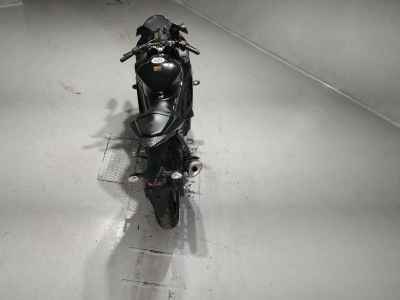 Yamaha YZFR25