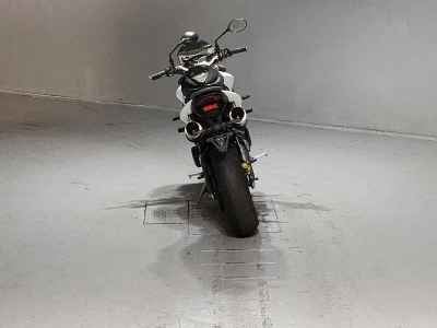 Triumph Street Triple R 2011