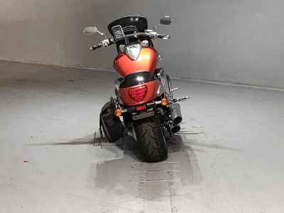 Suzuki Boulevard M109R 2015