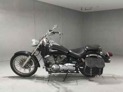 Yamaha XVS250 Drag Star