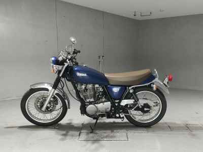 Yamaha SR400 2021