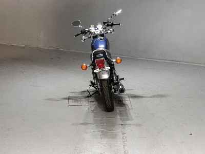 Yamaha SR400 2021