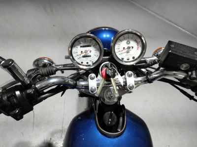 Yamaha SR400 2021